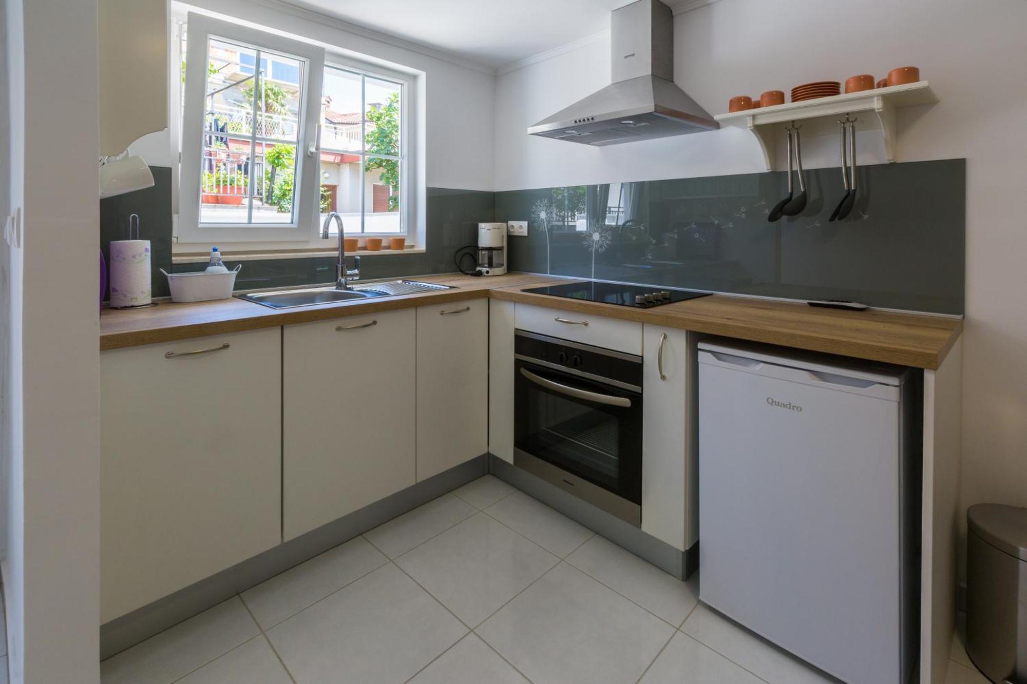Nona Villa Crikvenica Buitenkant foto